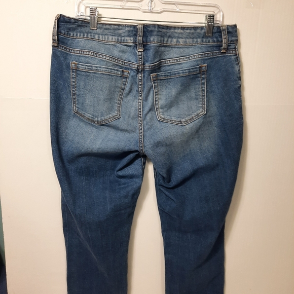 Torrid Denim Jeans Womens 12 Blue Boyfriend Mid Rise Medium Wash 34x30 - Picture 5 of 12